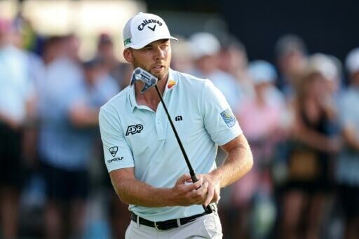 Burns grabs US Open lead with Scott and Spaun one back